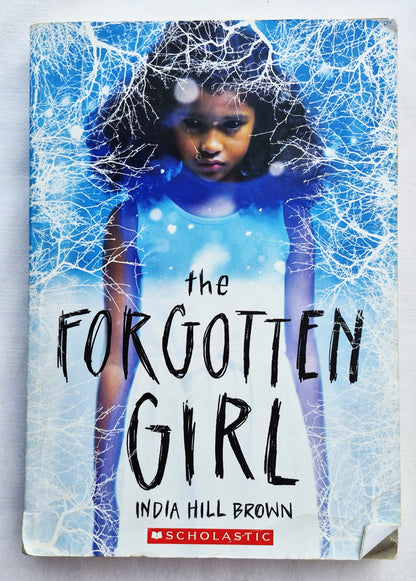 The Forgotten Girl von India Hill Brown (Gut, 2019, Pbk, 250 Seiten, Scholastic)