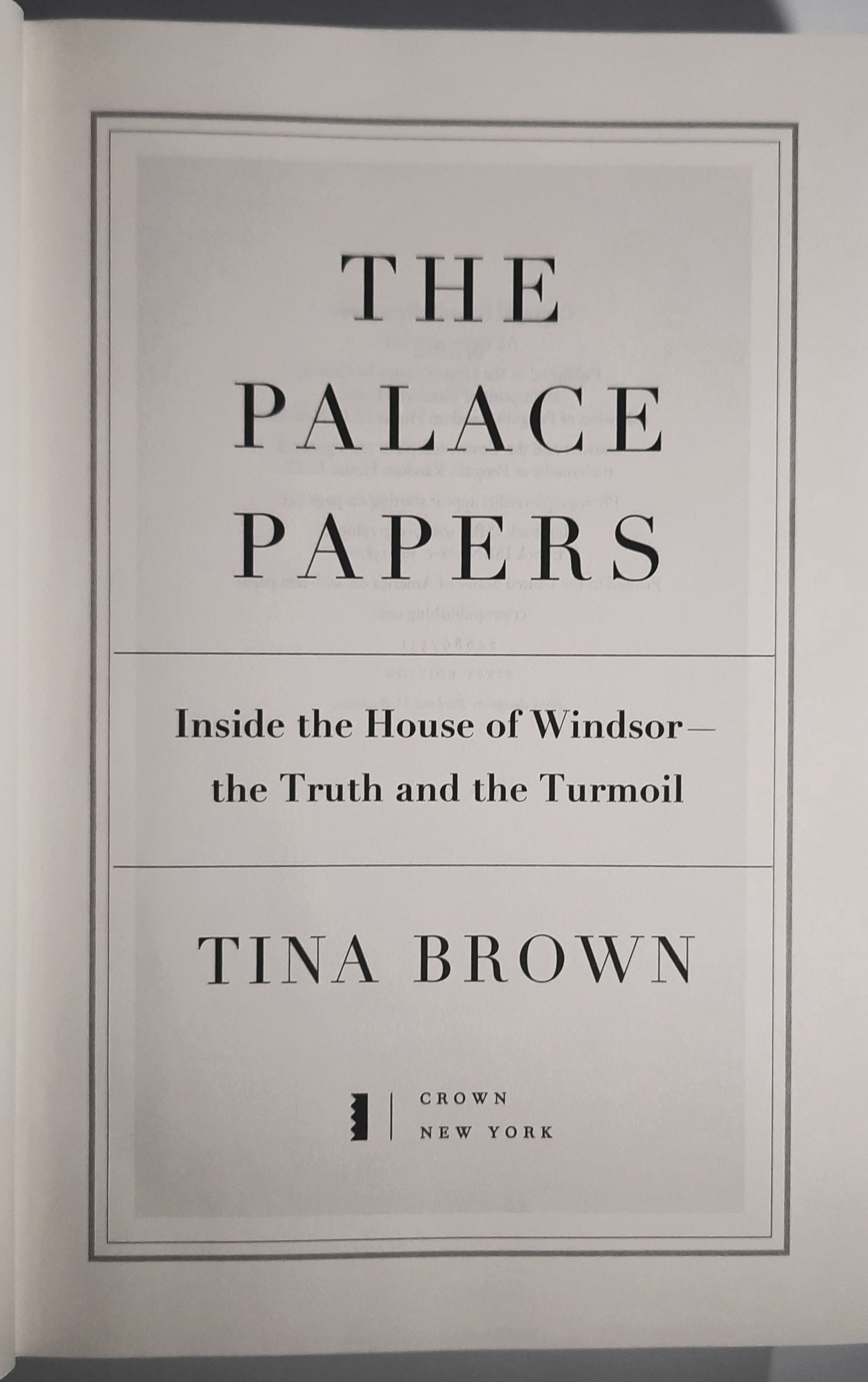The Palace Papers: Inside the House of Windsor: The Truth and the Turmoil von Tina Brown (Gut, 2022, Gebundene Ausgabe, 570 Seiten, Crown)