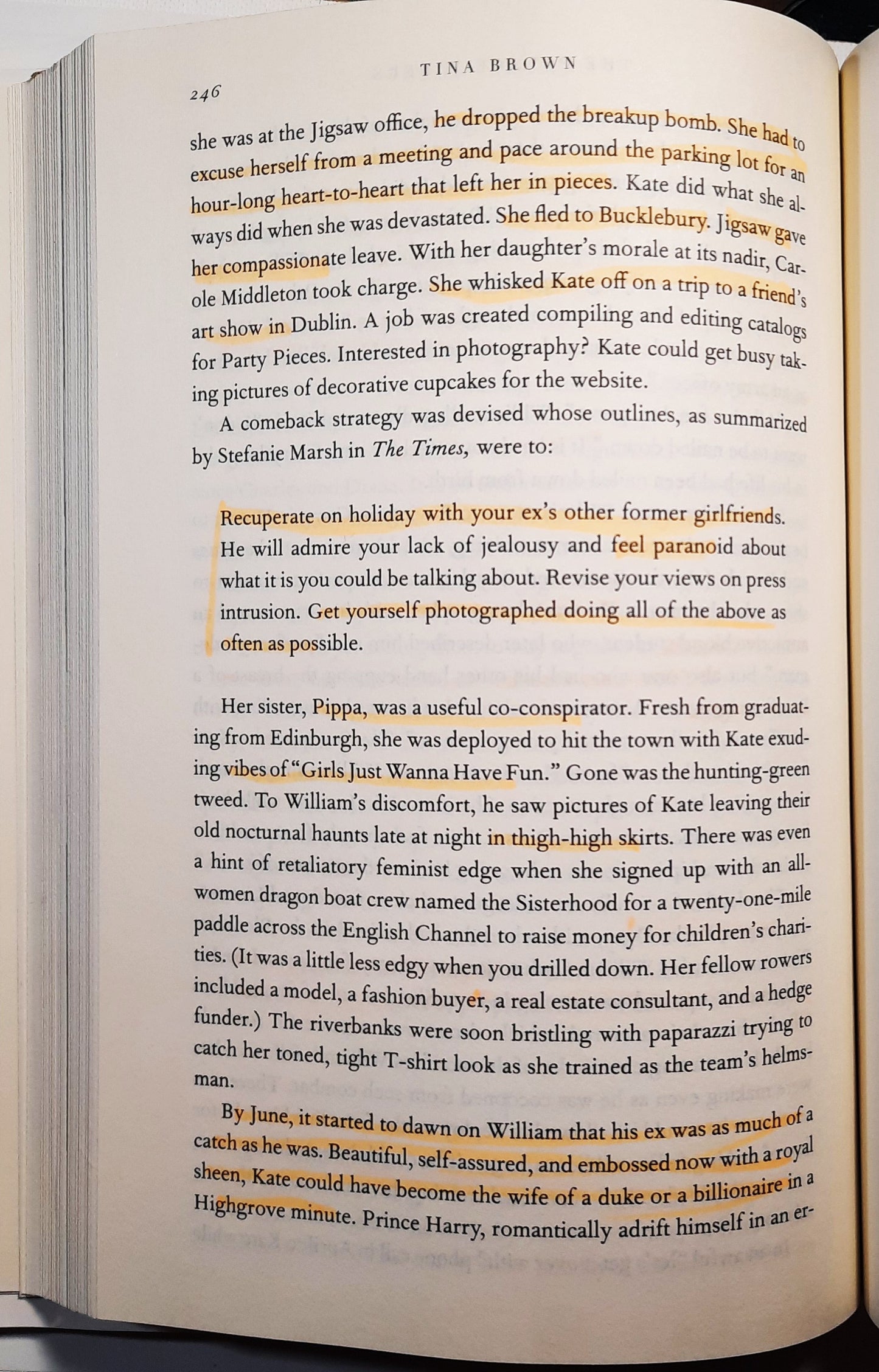 The Palace Papers: Inside the House of Windsor: The Truth and the Turmoil von Tina Brown (Gut, 2022, Gebundene Ausgabe, 570 Seiten, Crown)