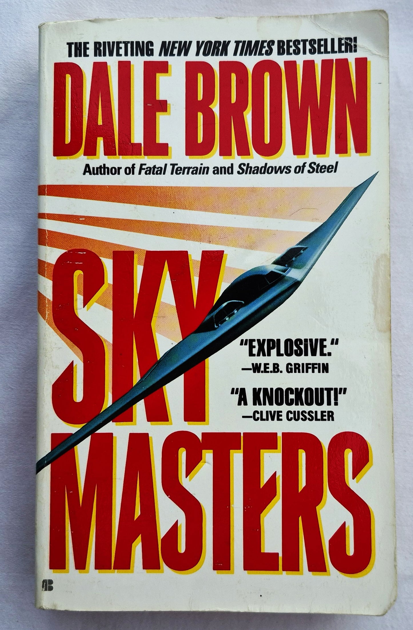 Sky Masters von Dale Brown (Gut, 1992, Taschenbuch, 465 Seiten, Berkley Books)