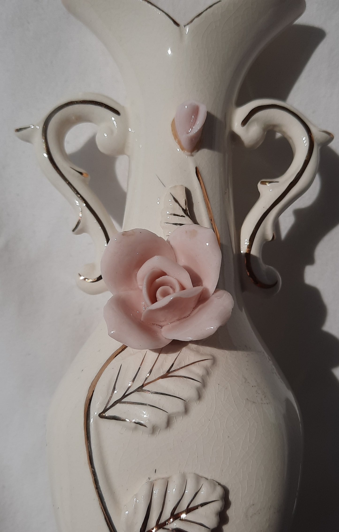 Vintage Bud Vase with 3D Pink Rose and Gold Trim 7 inches - GOOD Condition