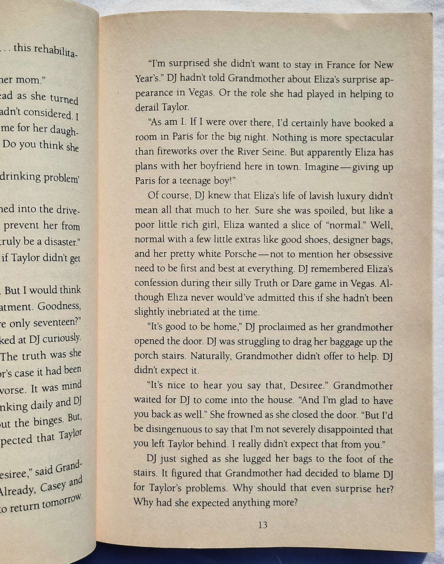 New York Debut by Melody Carlson (Carter House Girls #6, Very good, 2009, Pbk, 224 pages, Zondervan)
