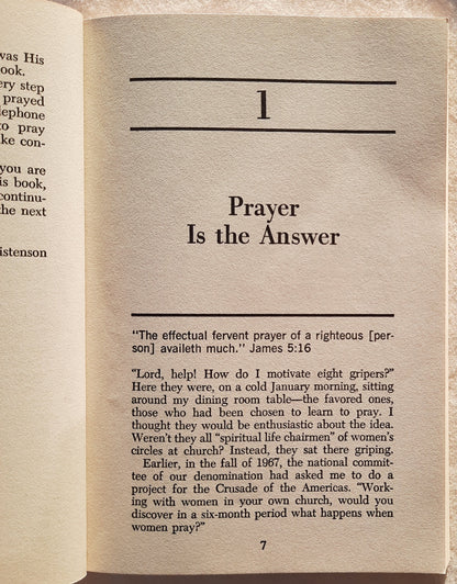 What Happens When Women Pray by Evelyn Christenson (Very good, 1975, Pbk, 144 pages, Victor Books)