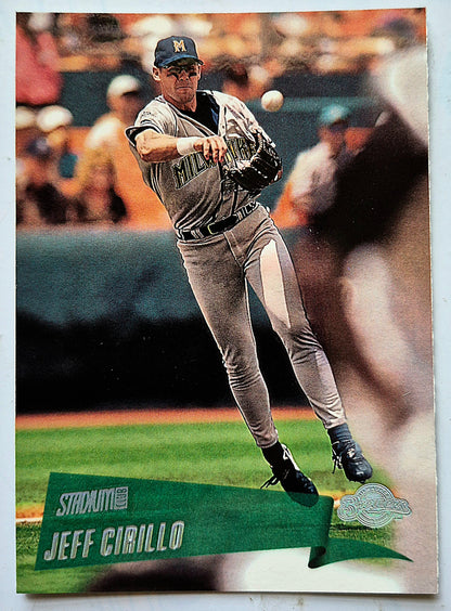Cirillo Jeff Milwaukee Brewers 3rd Base #81 Topps Stadium Club 2000  Baseball Card