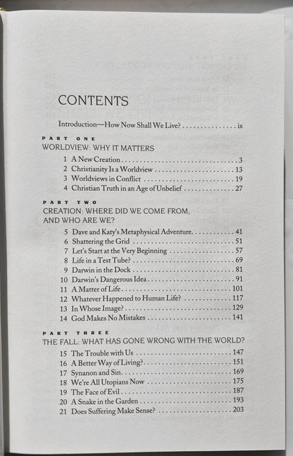 How Now Shall We Live? Adult Leader Kit von Charles Colson; Nancy Pearcy (Gut, 2000, LifeWay Church Resources)