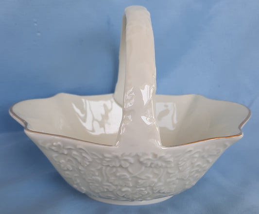 Porcelain Basket Decorative Crown Classics Whitehall Ivory Basket Gold Trim 5 in X 6 in