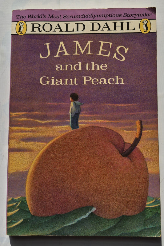 James and the Giant Peach by Roald Dahl (Very good, 1988, Pbk, 120 pages, Puffin Books)