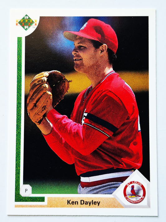 Scott Bailes California Angels Relief Pitcher 1992 Score #331 Baseballkarte (Exzellent)