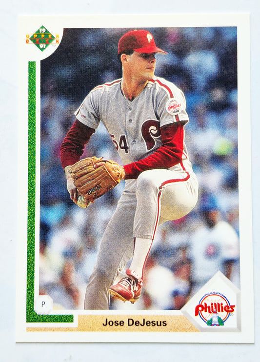 Scott Bailes California Angels Relief Pitcher 1992 Score #331 Baseballkarte (Exzellent)