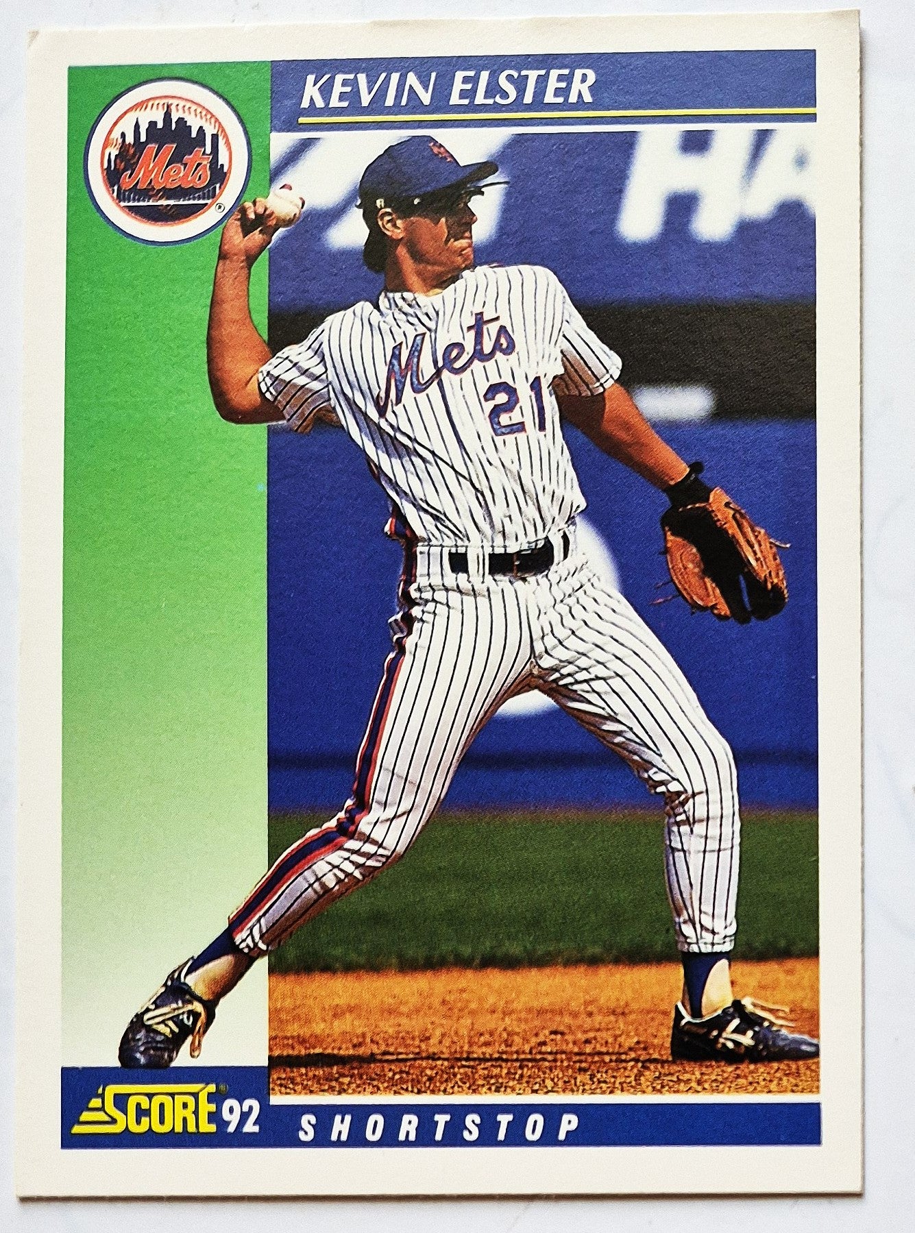 Scott Bailes California Angels Relief Pitcher 1992 Score #331 Baseballkarte (Exzellent)