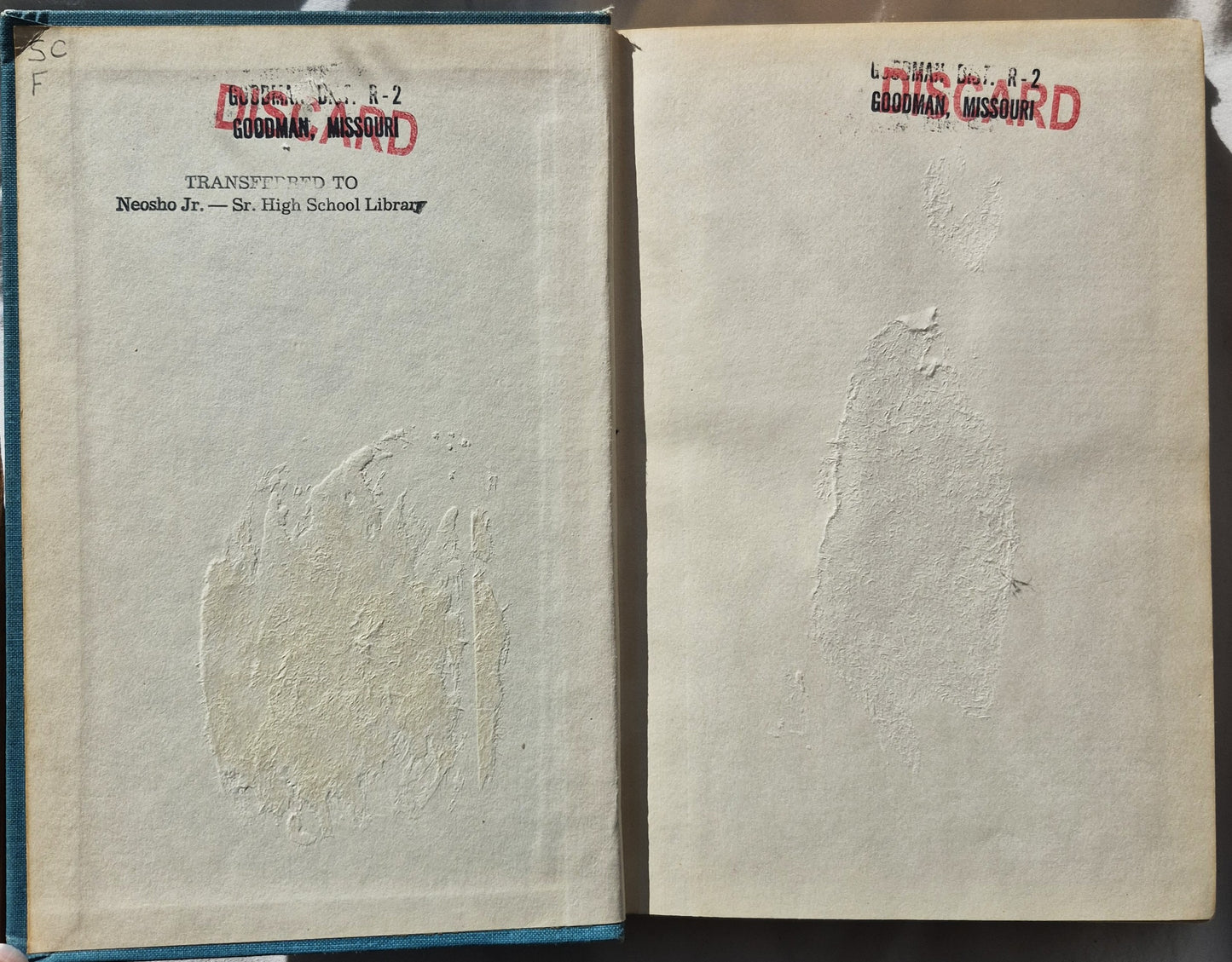 Four Complete English Novels herausgegeben von Lawrence H. Feigenbaum: Persuasion von Jane Austen; Wuthering Heights von Emily Brontë; Typhoon von Joseph Conrad; The River von Rumer Godden (Sehr gut, 1960, HC, 698 Seiten, Globe Book Co.)