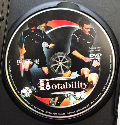 Soccer Technical Footwork System: Footability by Rivers Guthrie; Chris Martinez (Sehr gut, 2003, Southpaw Multimedia)
