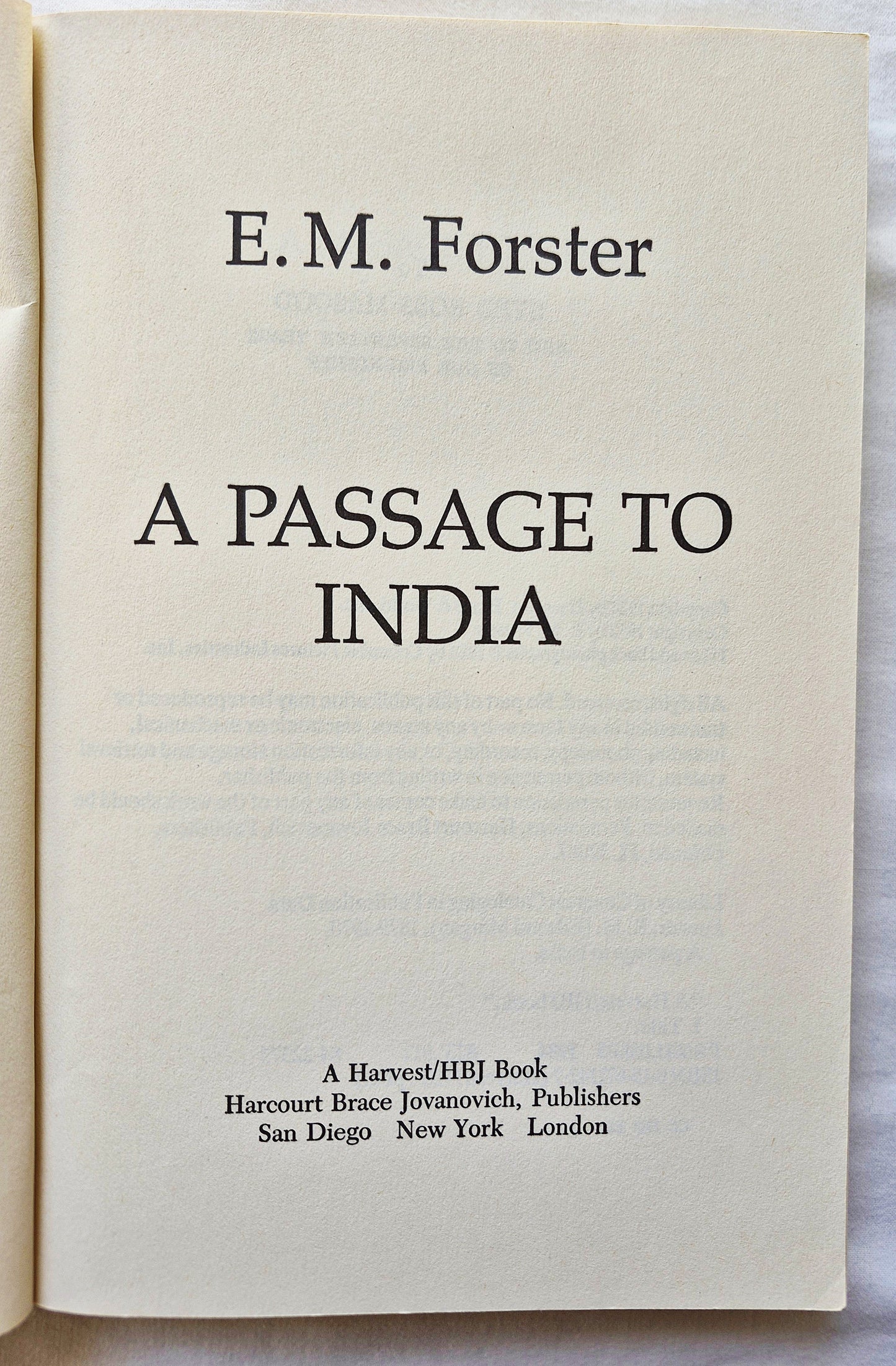 A Passage to India von E.M. Forster (Sehr gut, 1984, TB, 316 Seiten, Harvest/HBJ Book)