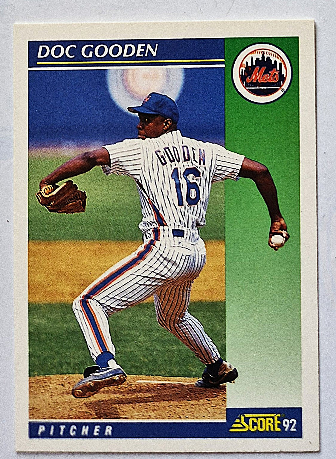 Scott Bailes California Angels Relief Pitcher 1992 Score #331 Baseballkarte (Exzellent)