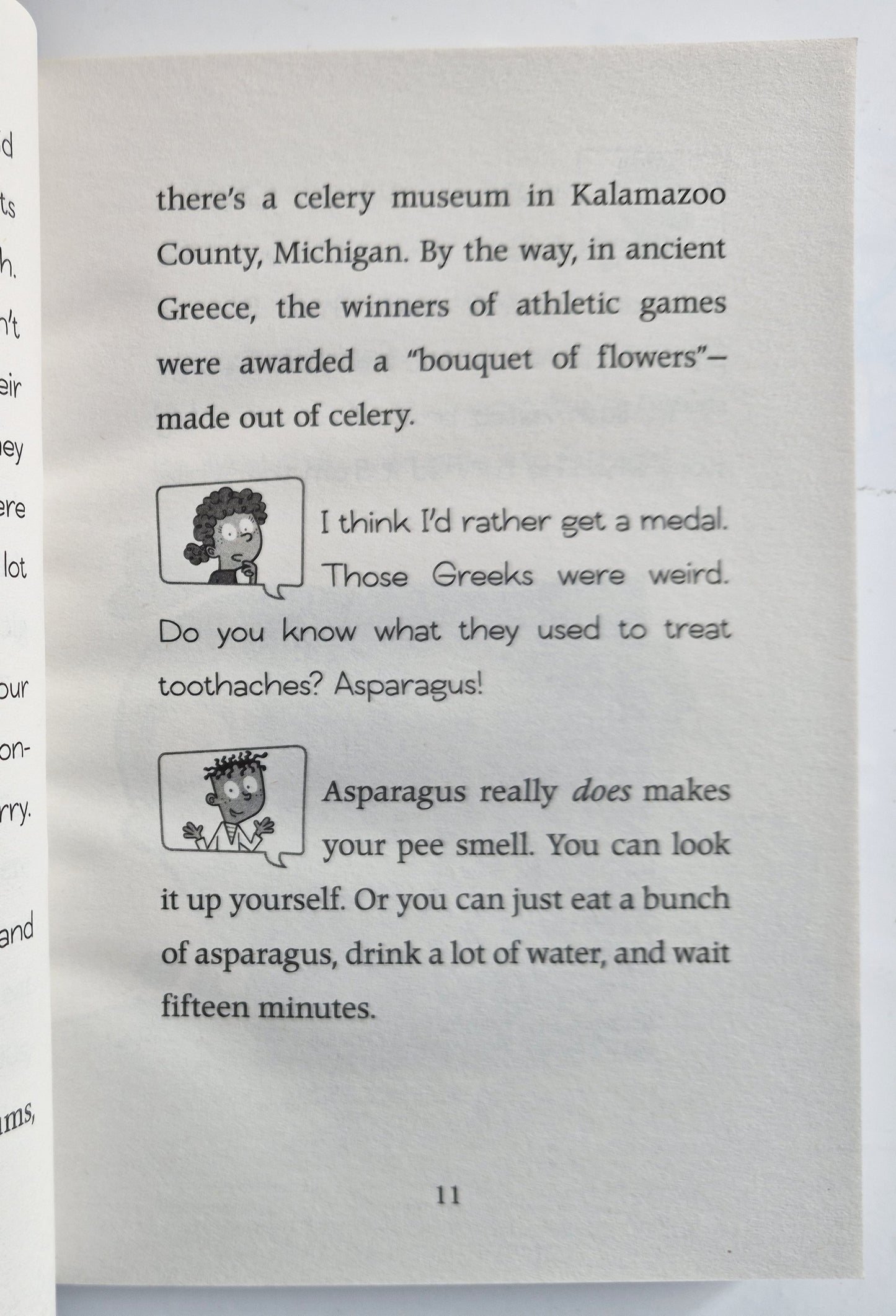 My Weird School Fast Facts: Pizza, Peanut Butter, and Pickles by Dan Gutman (New, 2019, Pbk, 208 pages, Scholastic)