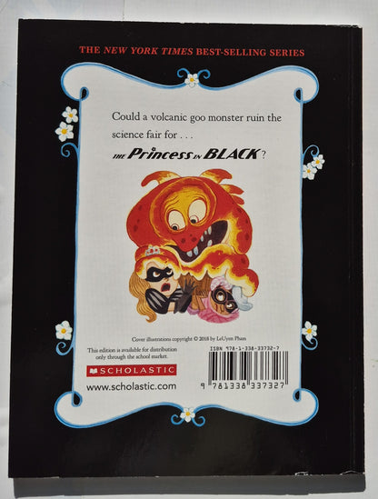The Princess in Black and the Science Fair Scare #6 von Shannon Hale; Dean Hale; LeUyen Pham (Neu, 2018, Taschenbuch, 88 Seiten, Scholastic)