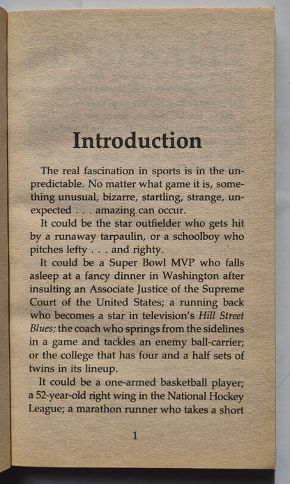 Amazing But True Sports Stories by Phyllis and Zander Hollander (Very Good, 1986, Pbk, 140 pages, Scholastic)