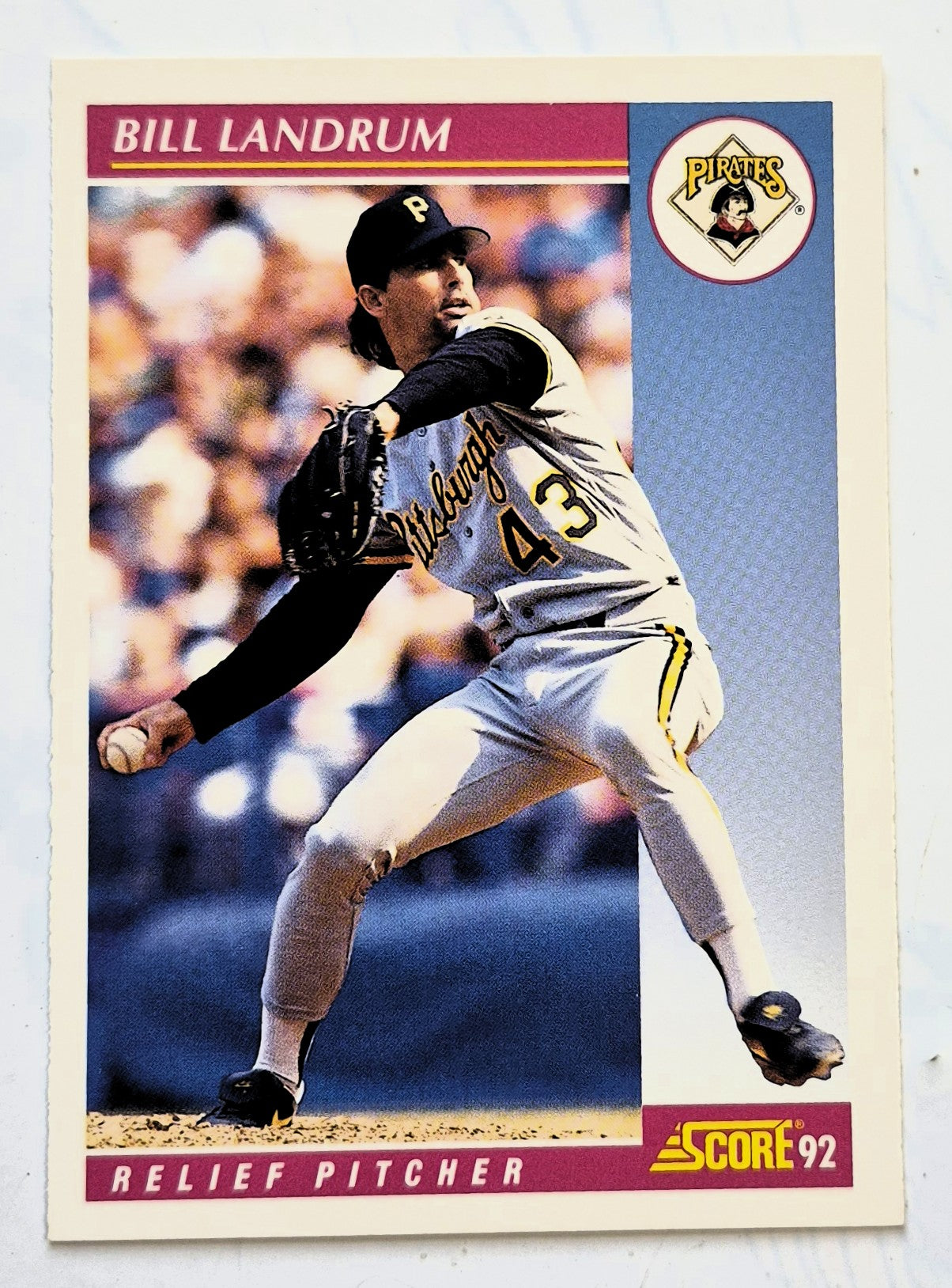 Landrum Bill Pittsburgh Pirates Relief Pitcher #196 Score '92 Baseball Card
