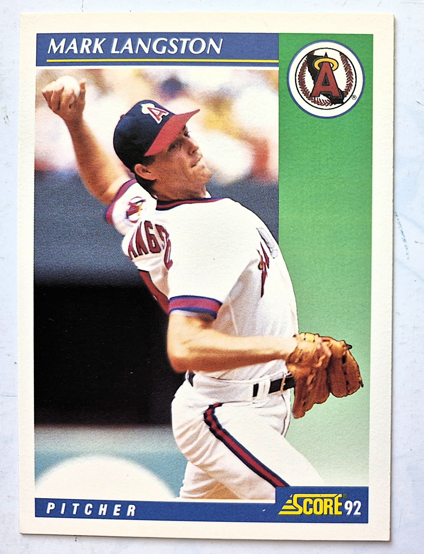 Scott Bailes California Angels Relief Pitcher 1992 Score #331 Baseballkarte (Exzellent)