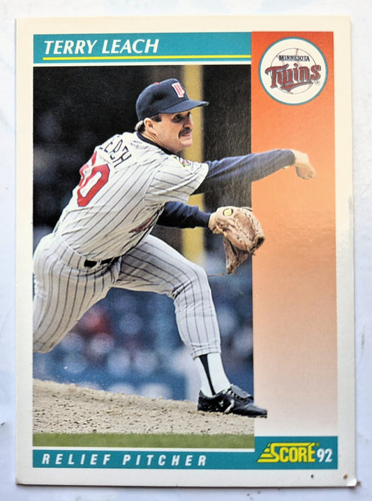 Bewertung '92 Julio Machado Milwaukee Brewers Relief Pitcher #353 Baseballkarte Nahezu Neuwertig