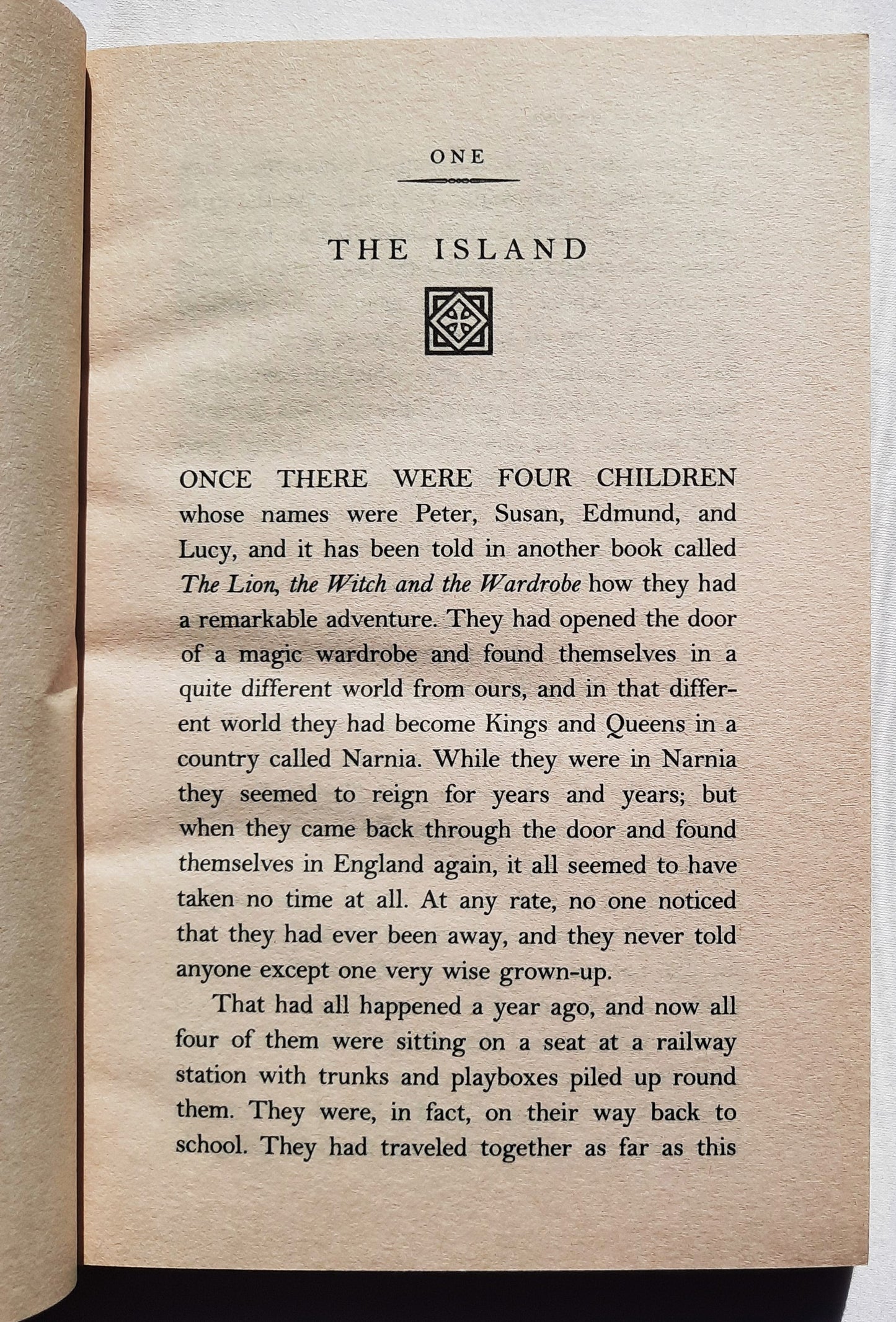 Prince Caspian #4 by C.S. Lewis (The Chronicles of Narnia, New, 2008, Pbk, 240 pages, Scholastic)
