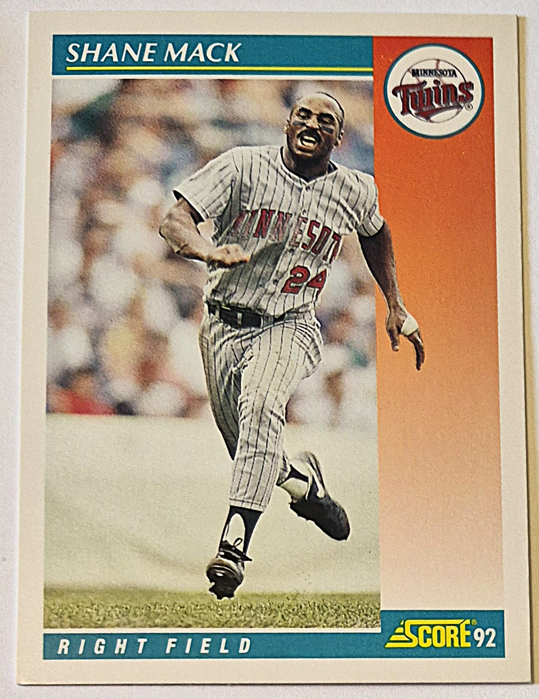 Bewertung '92 Julio Machado Milwaukee Brewers Relief Pitcher #353 Baseballkarte Nahezu Neuwertig