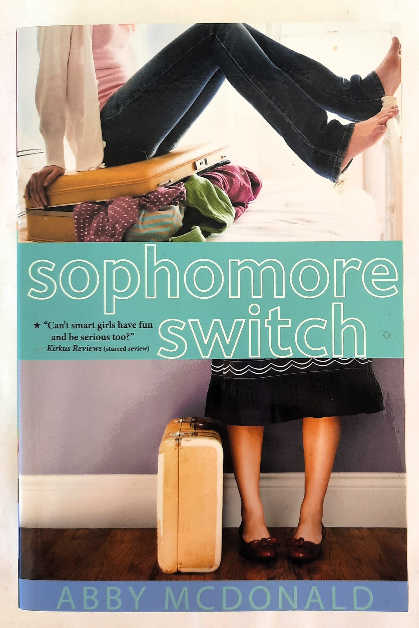 Sophomore Switch by Abby McDonald (Very good, 2009, Pbk, 297 pages, Candlewick Press)