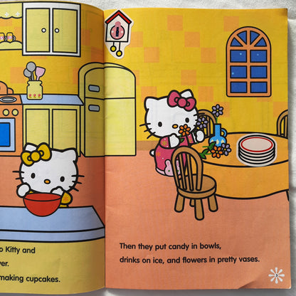 Hello Kitty's Superterrific Sleepover! by Mark McVeigh (Good, 2004, Pbk, 32 pages, Scholastic)
