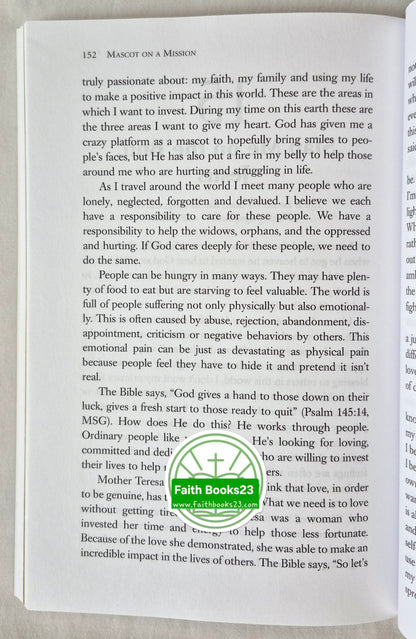 Mascot on a Mission by Dan Meers (Like new, 2019, Pbk, 176 pgs, Cross Training Pub., Author Signed)