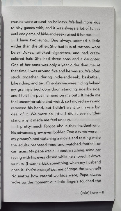 Odd(ly) Enough: Standing Out When the World Begs You to Fit In von Carolanne Miljavac (Neu, 2018, Taschenbuch, 219 Seiten, Shiloh Run Press)