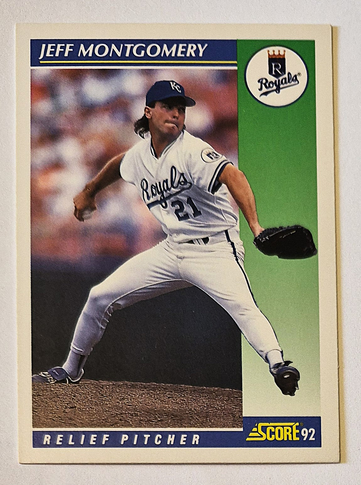 Bewertung '92 Julio Machado Milwaukee Brewers Relief Pitcher #353 Baseballkarte Nahezu Neuwertig
