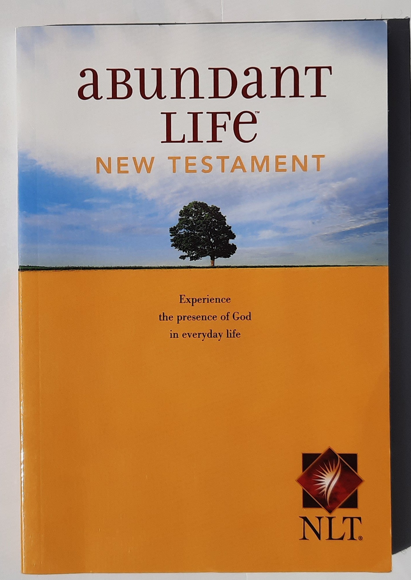 NLT Abundant Life New Testament (Very good, 2004, Pbk, 230 pages, Tyndale House)