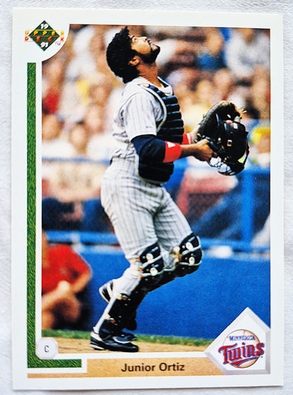 Bewertung '92 Julio Machado Milwaukee Brewers Relief Pitcher #353 Baseballkarte Nahezu Neuwertig
