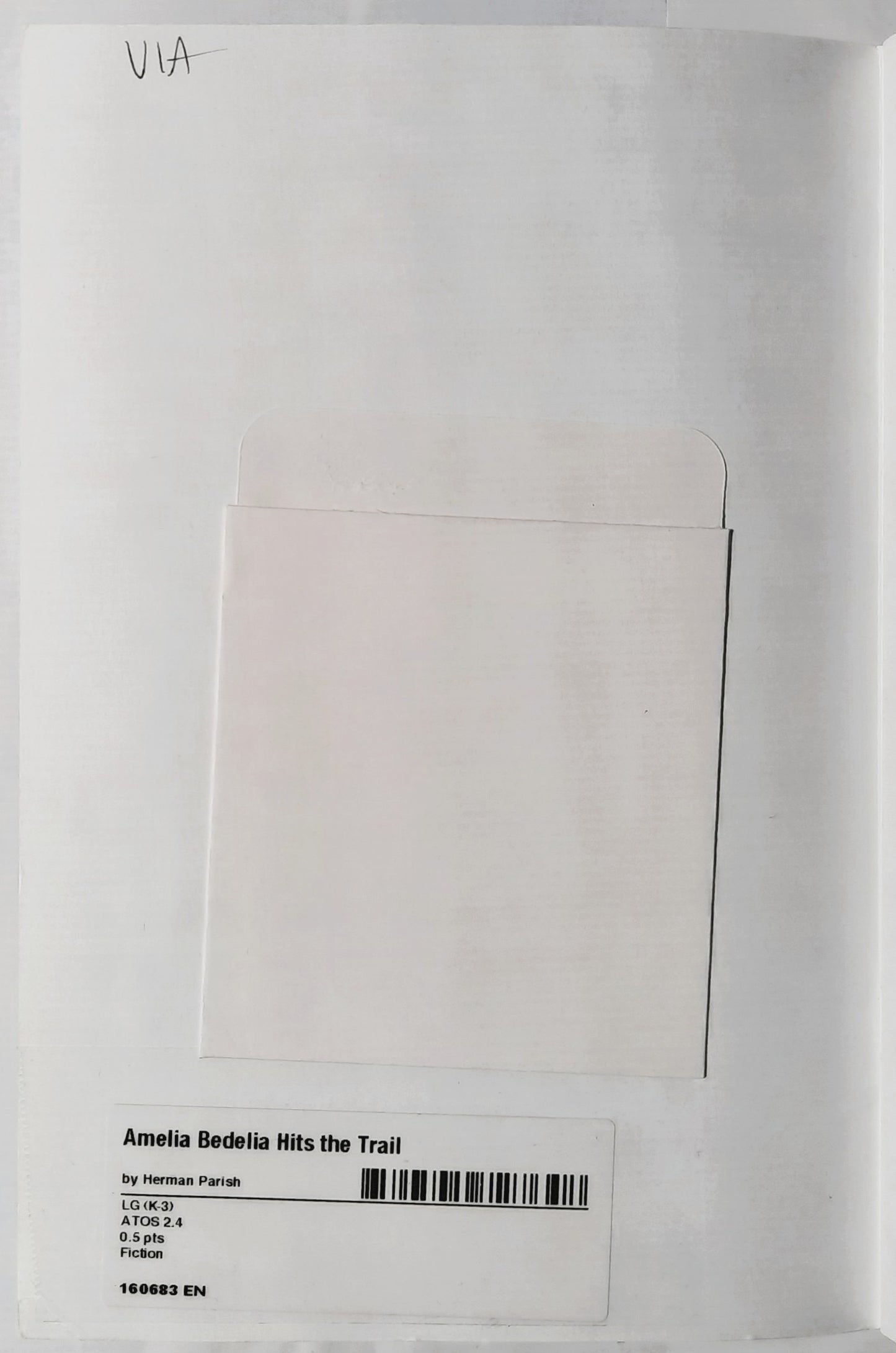 Amelia Bedelia Hits the Trail by Herman Parish (Very good, 2014, Pbk, 32 pages, Scholastic)