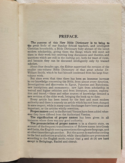 Peloubet's Bible Dictionary by F. N. Peloubet; Alice Adams (Very good, 1967, HC, 820 pages, Zondervan)