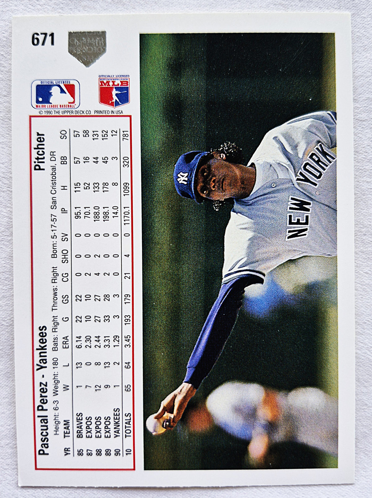 Bewertung '92 Julio Machado Milwaukee Brewers Relief Pitcher #353 Baseballkarte Nahezu Neuwertig