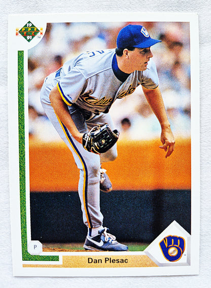 Bewertung '92 Julio Machado Milwaukee Brewers Relief Pitcher #353 Baseballkarte Nahezu Neuwertig