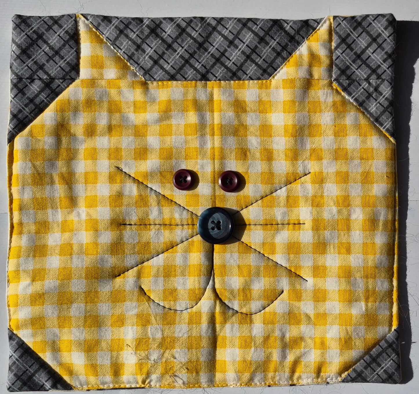 Potholder Handcrafted Cat Design (New, Fabric, 8.75 in. x 8.5 in.)