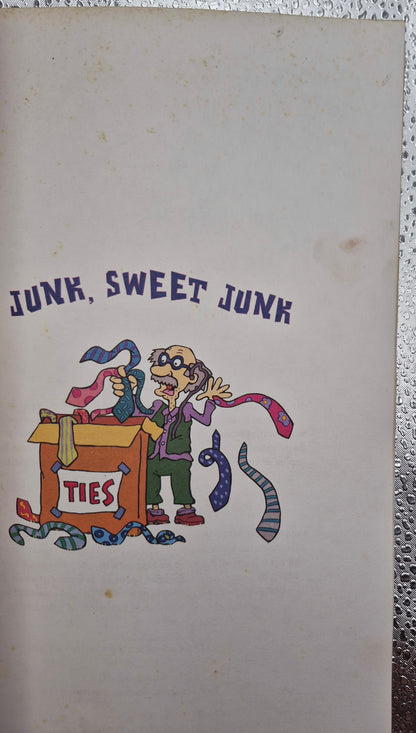 Rugrats: Junk, Sweet Junk by Molly Wigand; Barry Goldberg (Very Good, 1997, Pbk, 32 pgs, Scholastic Ready-to-Read)