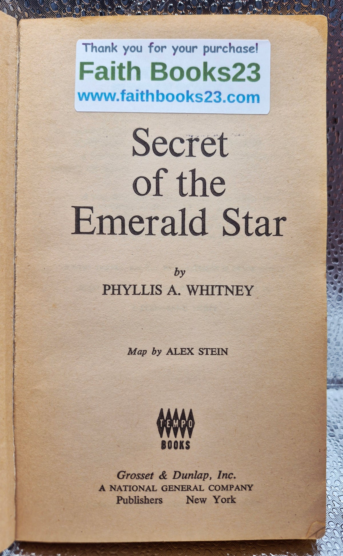 Secret of the Emerald Star by Phyllis A. Whitney (Good, 1964, Pbk, 190 pgs, Grosset & Dunlap)