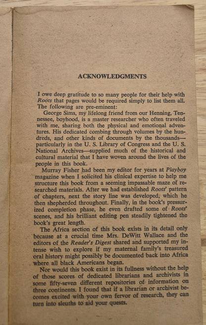 Wurzeln: Die Saga einer amerikanischen Familie von Alex Haley (Akzeptabel, 1977, Taschenbuch, 729 Seiten, Dell)