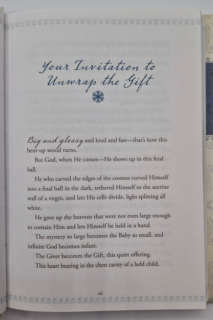 The Greatest Gift: Unwrapping the Full Love Story of Christmas by Ann Voskamp (Very good, 2014, HC, 262 pgs, Tyndale)