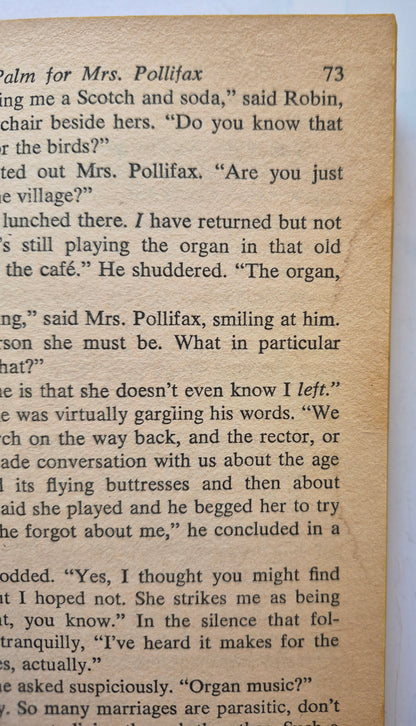 A Palm for Mrs. Pollifax #4 by Dorothy Gilman -Good, 1973, Pbk, 191 pgs, Fawcett Crest