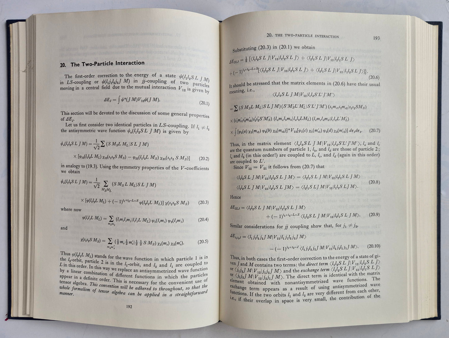Trivia and More Trivia por Dan Carlinsky; Edwin Goodgold (Muy bueno, 1966, Tapa dura, 268 páginas, Castle Books)
