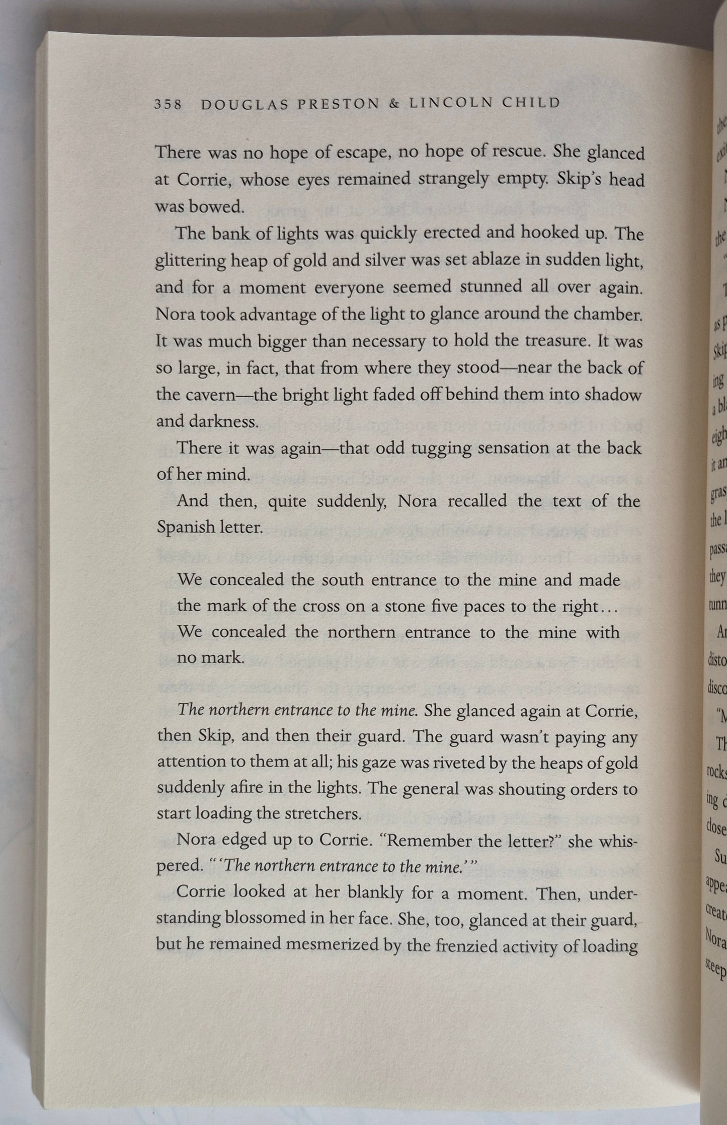 The Scorpion's Tail by Douglas Preston; Lincoln Child -Nora Kelly #2, Very good, 2020, Pbk, 401 pgs, Hachette Book Group