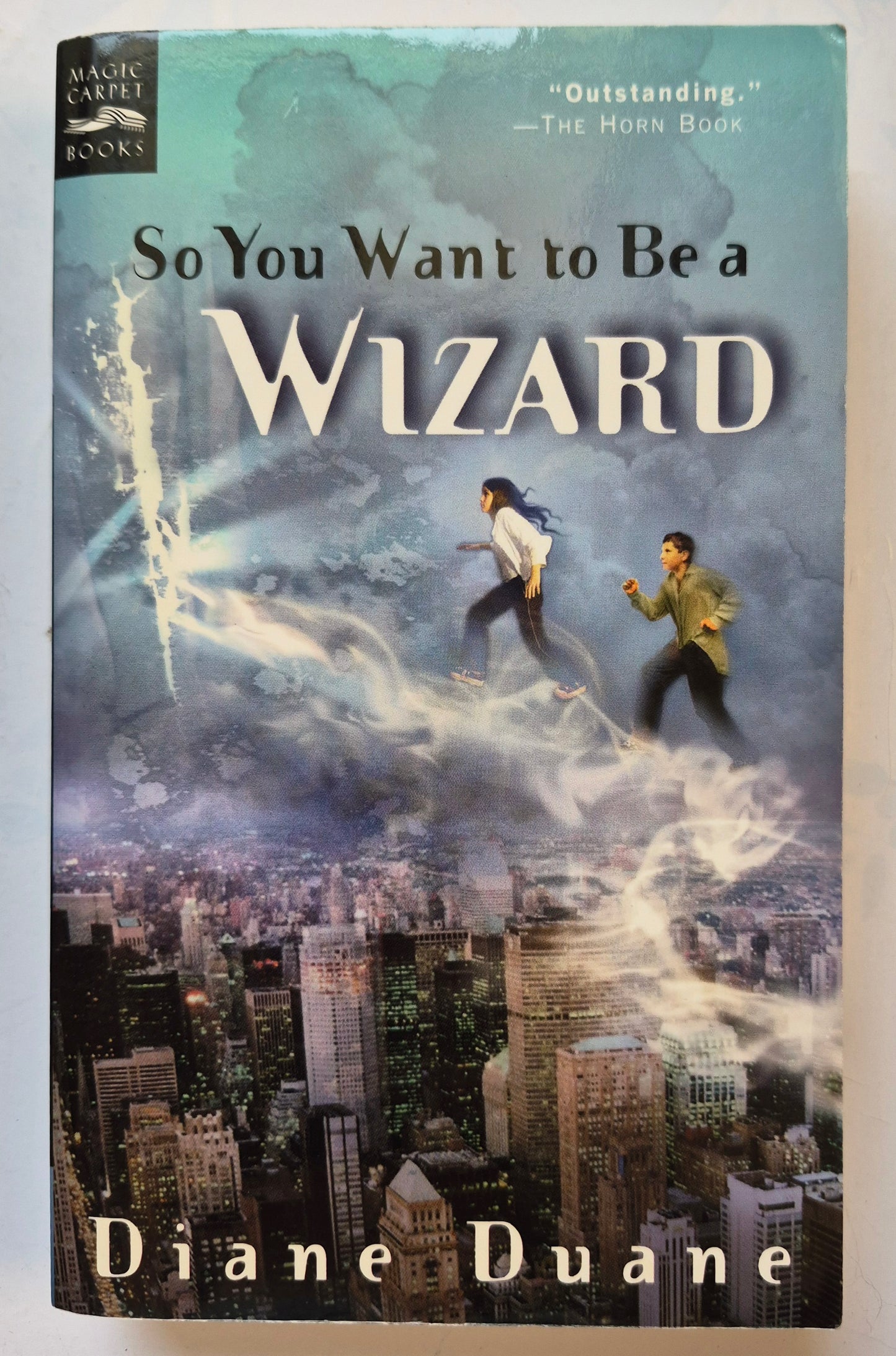 So You Want to Be a Wizard #1 by Diane Duane -Very good, 2001, Pbk, 386 pgs, Magic Carpet Books