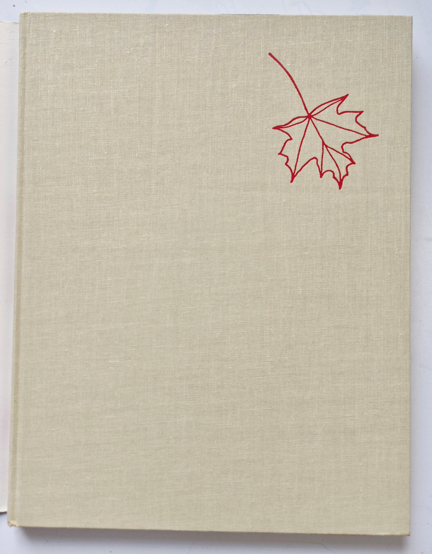 NatureCrafts: Seasonal Project from Natural Materials by Mary Elizabeth Johnson; Katherine Pearson (Very good, 1980, HC, 154 pgs, Oxmoor House)