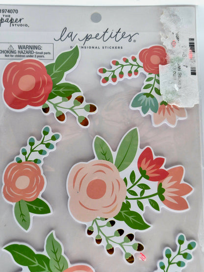 Pegatinas dimensionales La Petites de The Paper Studio (Nuevas, 2020, Hobby Lobby)
