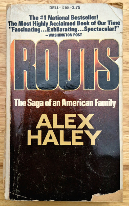 Wurzeln: Die Saga einer amerikanischen Familie von Alex Haley (Akzeptabel, 1977, Taschenbuch, 729 Seiten, Dell)