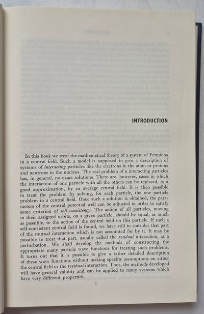 Trivia and More Trivia por Dan Carlinsky; Edwin Goodgold (Muy bueno, 1966, Tapa dura, 268 páginas, Castle Books)